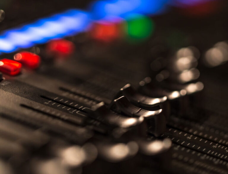 DWDM: Definition, Benefits, and When You Should Use It